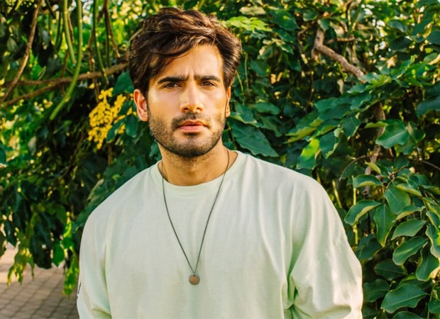 Karan Tacker turns down a commercial shoot co-featuring his father; says he won’t resume work until all safety mandates are in place Karan Tacker turns down a commercial shoot co-featuring his father; says he won’t resume work until all safety mandates are in place