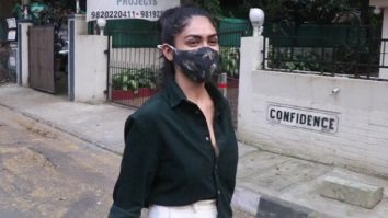 Mrunal Thakur spotted in Bandra