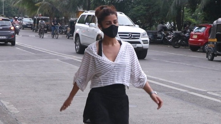 Nimrat Kaur spotted at Bandstand