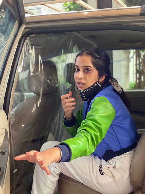 Bigg Boss 14 This picture of Sara Gurpal's eyes' injury by Nikki Tamboli's acrylic nails is shocking!