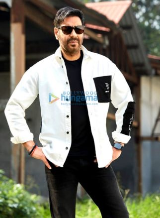 Celeb Wallpapers Of Ajay Devgn