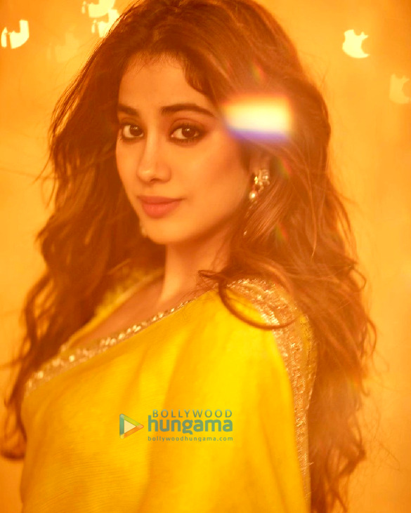 janhvi kapoor 28