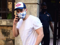 Kunal Khemu spotted at Excel office Bandra