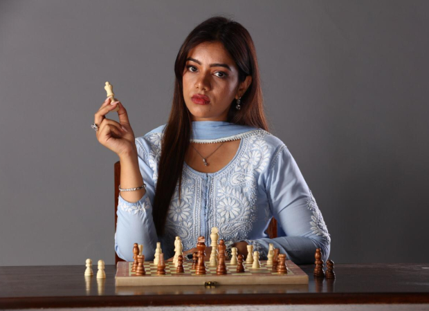 Nidhi Singh spills the beans on working alongside her long-time on-screen partner Sumeet Vyas in Dark 7 White