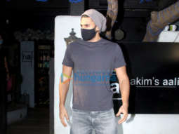 Photos: Aditya Roy Kapur spotted at Hakim’s Aalim salon in Bandra