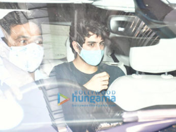 Photos: Amrita Singh and Ibrahim Ali Khan snapped at Bandra