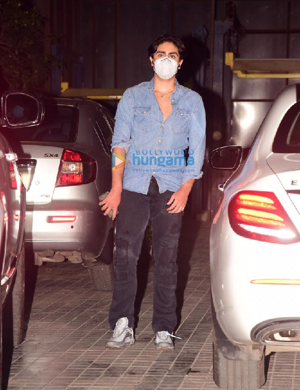 photos ananya panday chunky pandey and others spotted at diwali party 3