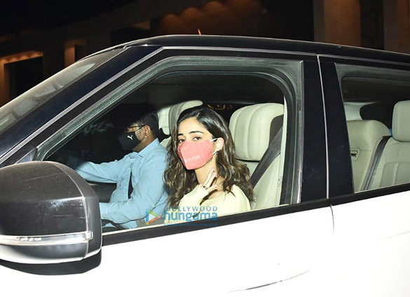 photos ananya panday shakun batra and dhairya karwa snapped in bandra 1
