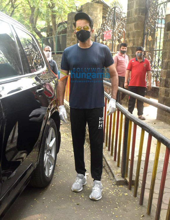 photos anil kapoor snapped at juhu 1