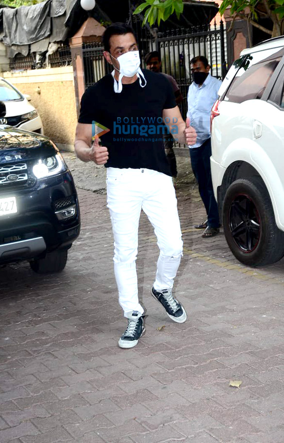 photos bobby deol and others snapped at success party for aashram chapter 2 8