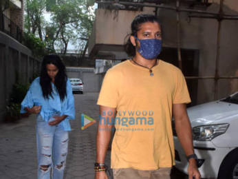 Photos: Farhan Akhtar, Shibani Dandekar, Zoya Akhtar, Satish Kaushik snapped at Javed Akhtar's house in Juhu
