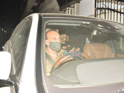 Photos: Karan Johar snapped in Khar