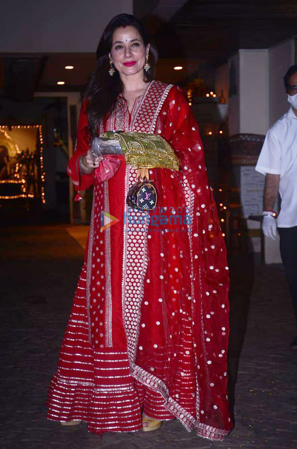 photos karva chauth celebrations at anil kapoors residence in juhu 011