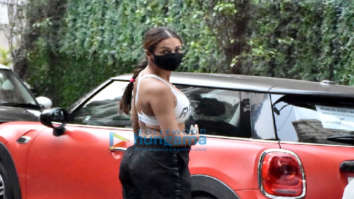 Photos: Malaika Arora snapped with her pet in Bandra