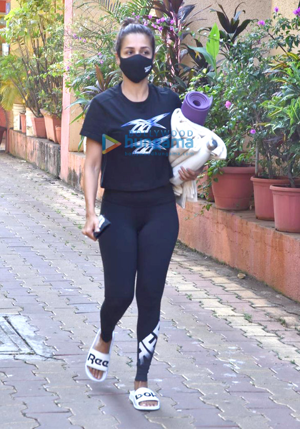 photos malaika arora spotted at bandra 2 3