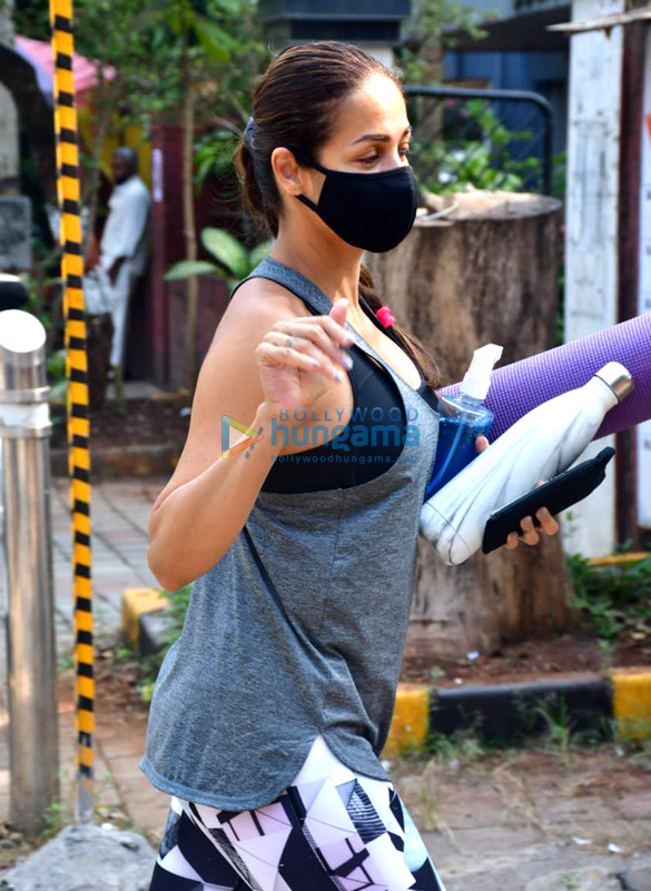 Photos: Malaika Arora Spotted At Diva Yoga Studio | Malaika Arora ...