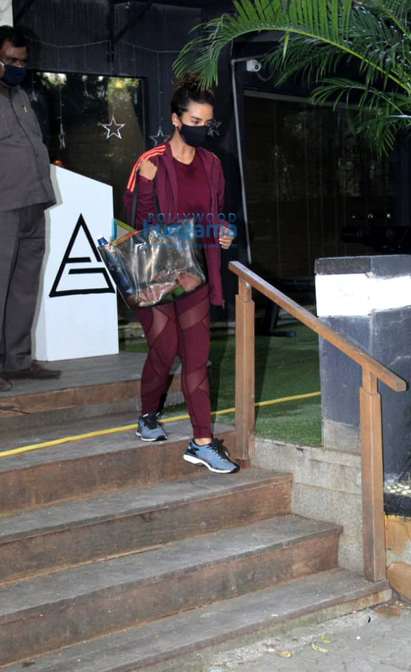 photos patralekha spotted outside a gym in pali hill 5