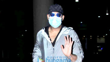 Photos: Prabhas spotted at Mumbai Airport