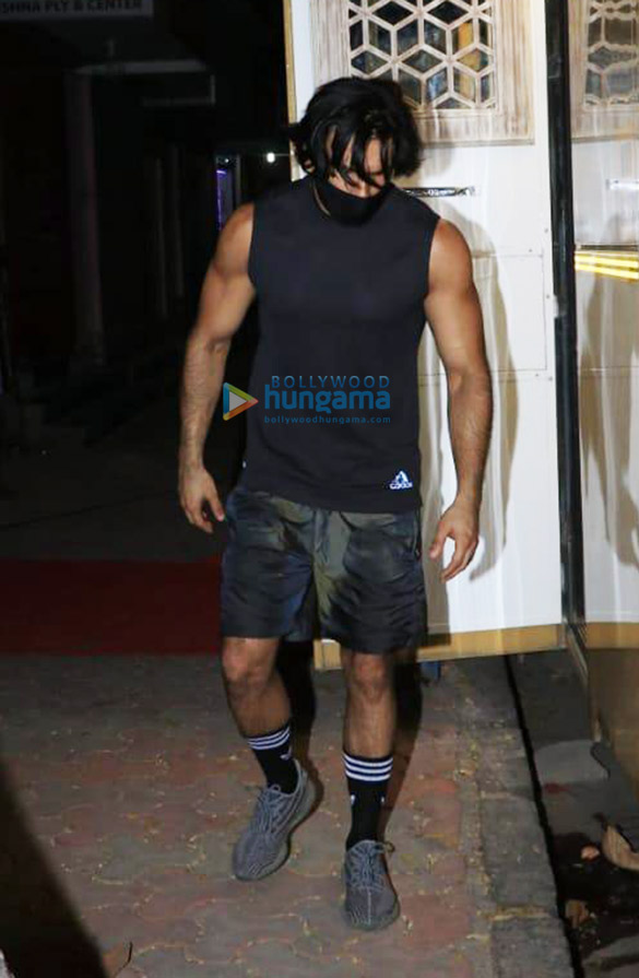 photos ranveer singh snapped after shoot in mumbai 3