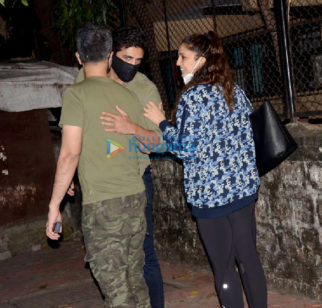 Photos: Saqib Saleem and Huma Qureshi snapped in Juhu