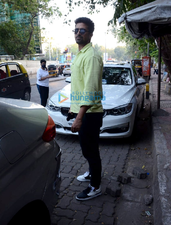 photos saqib saleem snapped in juhu 2