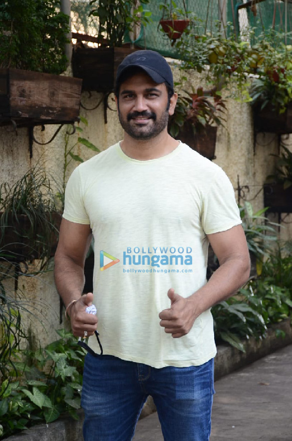 photos sharad kelkar snapped at a dubbing studio in juhu 1