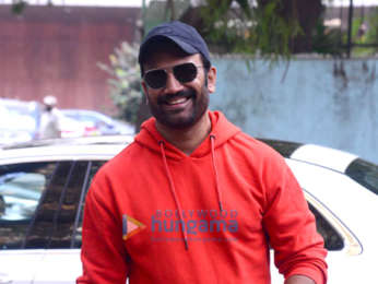 Photos: Sharad Kelkar spotted at Zee office in Andheri