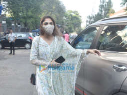 Photos: Sharmin Segal snapped in Juhu