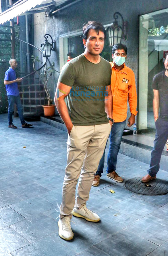 photos sonu sood snapped in juhu 1