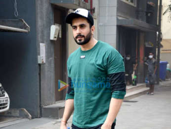 Photos: Sunny Singh Nijjar snapped in Juhu