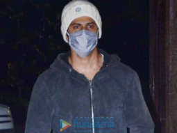 Photos: Varun Dhawan snapped at the gym in Juhu
