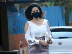 Sunny Leone spotted at Juhu salon