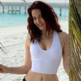 Elli AvRam’s latest Instagram post will make you want to head to the beach right away