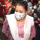 Bharti Singh and Haarsh Limbachiyaa arrive at NCB office for questioning hours after the raid