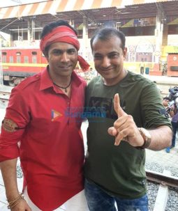 On The Sets From The Movie Coolie No.1