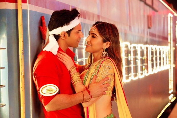 Makers of Coolie No. 1 recreate CSMT in Varun Dhawan and Sara Ali Khan's romantic-dance track 'Teri Bhabhi' Makers of Coolie No. 1 recreate CSMT in Varun Dhawan and Sara Ali Khan's romantic-dance track 'Teri Bhabhi'