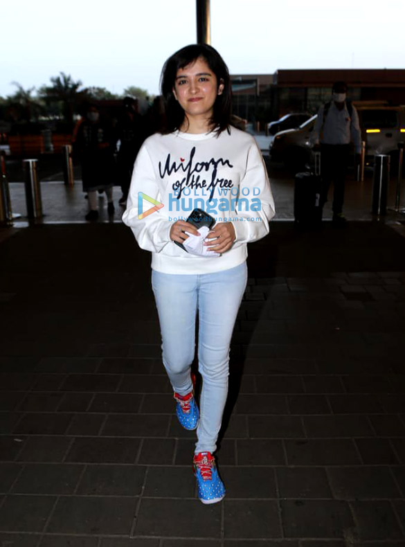photos aamir ali and shirley setia snapped at the airport 2