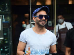 Photos: Aparshakti Khurana spotted at Silver Beach Cafe, Juhu