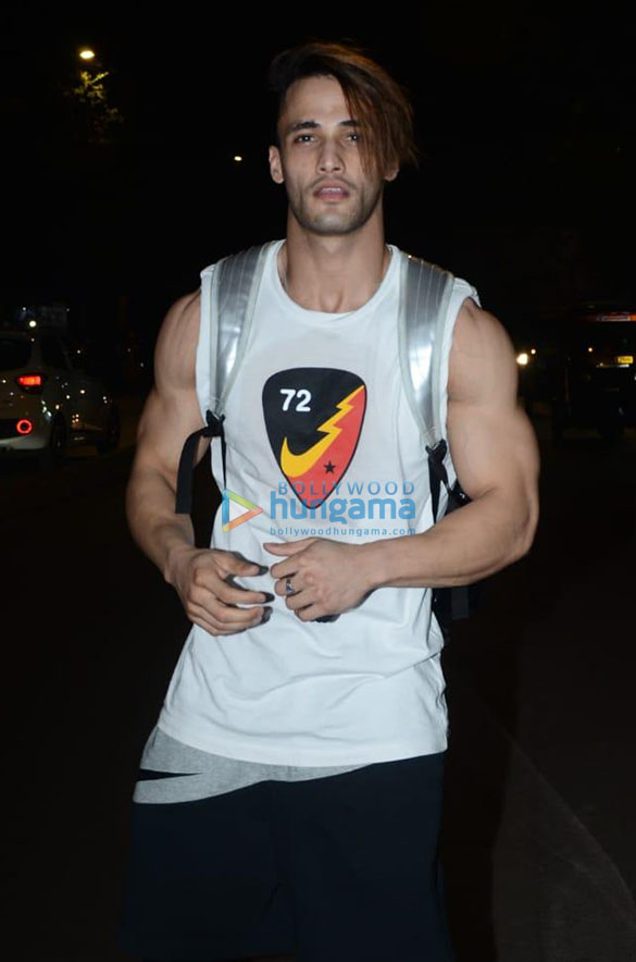 Photos: Asim Riaz spotted at the gym Photos: Asim Riaz spotted at the gym