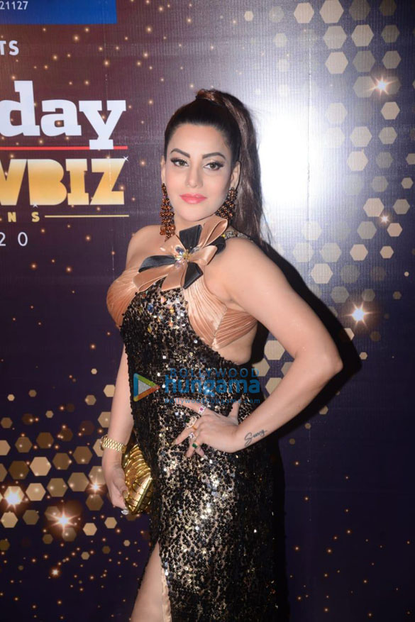photos celebs snapped at midday showbiz icon awards 2020 003