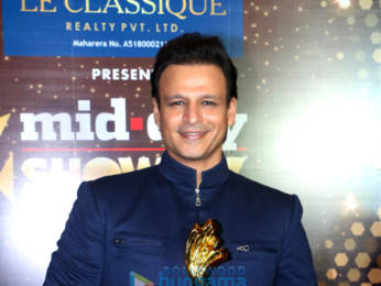 Photos: Celebs snapped at Midday Showbiz Icon Awards 2020