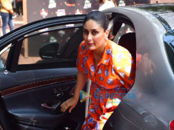Photos: Kareena Kapoor Khan snapped at Balgandharva Rang Mandir in Bandra