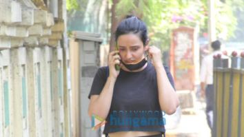 Photos: Neha Sharma spotted in Bandra