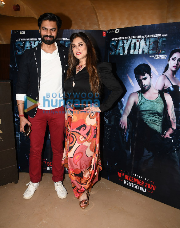 photos premiere of lucky nadiadwala morani productions and d t productions pvt ltd film sayonee 6