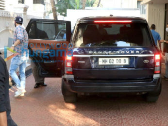 Photos: Ranbir Kapoor snapped at Luv Ranjan's office in Juhu