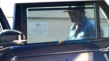 Photos: Ranbir Kapoor snapped in Bandra