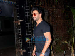 Photos: Sharad Kelkar spotted at sound ideaz studio (Zee ETC office) for dubbing