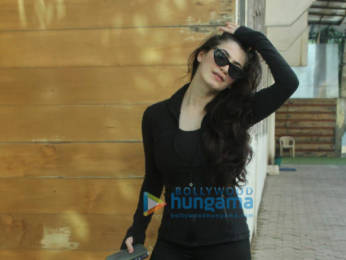Photos: Shivaleeka Oberoi snapped in Andheri