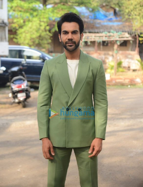photos shraddha kapoor rajkummar rao shakti kapoor at the indian pro music league shoot 2