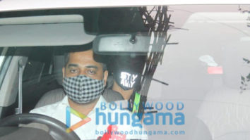 Photos: Sonakshi Sinha snapped in Bandra